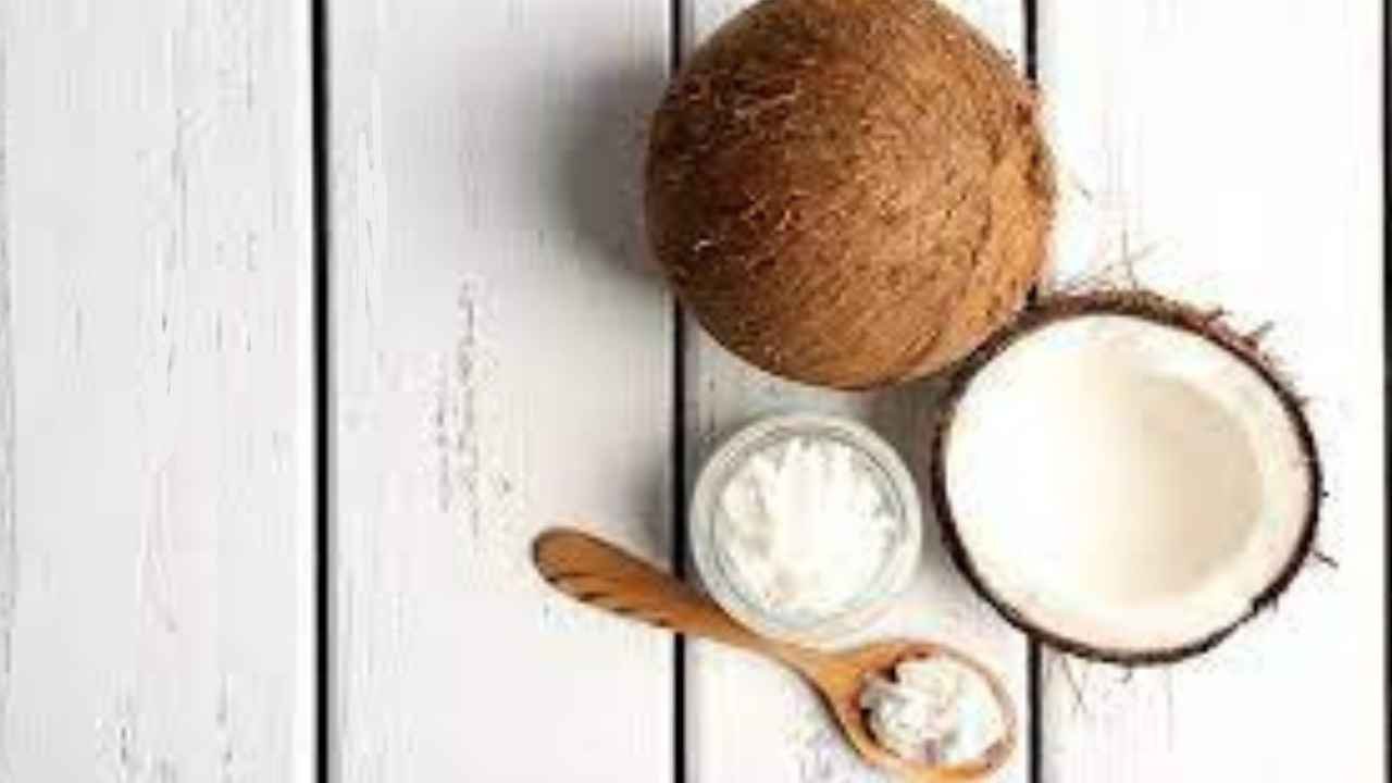 Benefits and Side Effects of Virgin Coconut Oil